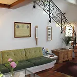 Haus Schnetzer *