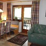 Haus Schnetzer *