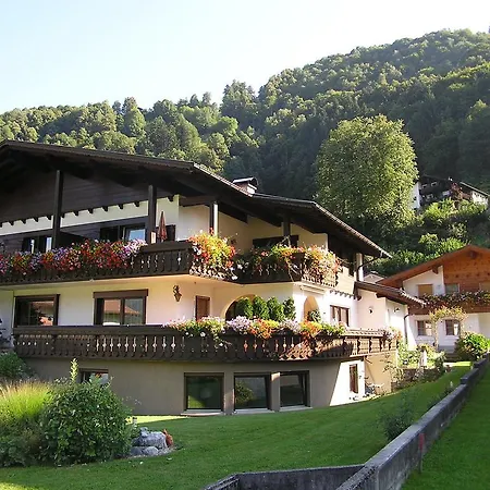 Apartamento Haus Schnetzer