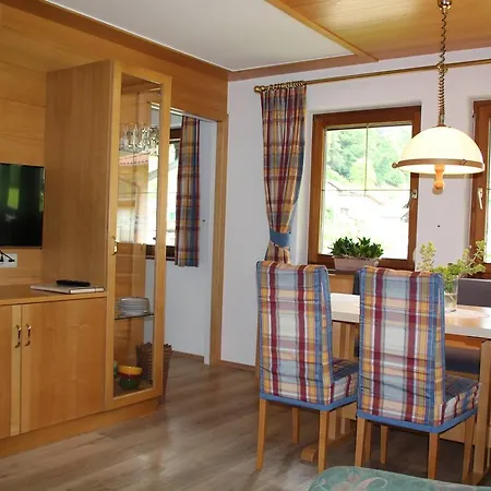 Apartamento Haus Schnetzer