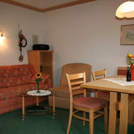 Apartment Haus Schnetzer